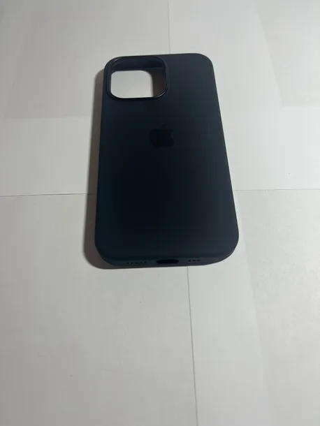 plecki-apple-do-iphone-13-pro-polnoc-kolor-czarny