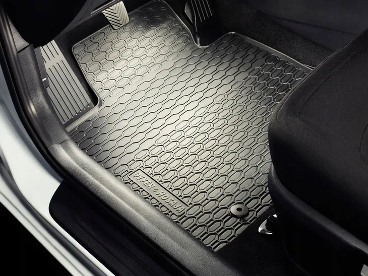 dywaniki-gumowe-do-audi-a4-b9-2015-stan-nowy-numer-katalogowy-producenta-903-4c