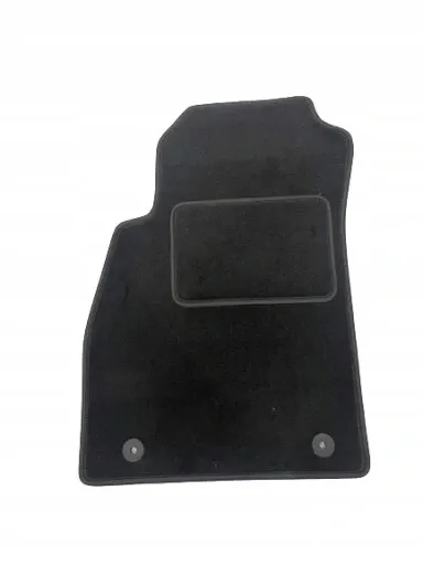 dywaniki-welurowe-przednie