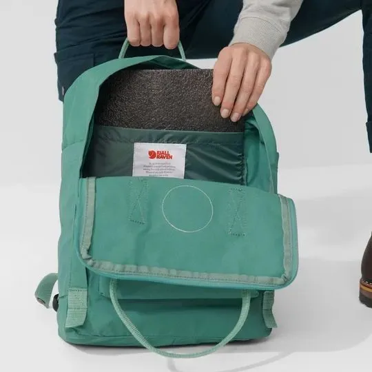 fjallraven-kanken-fog-wielkosc-duza-mieszczaca-a4