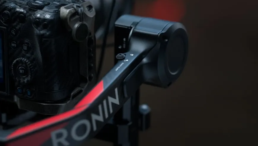 stabilizator-dji-rs-4-pro