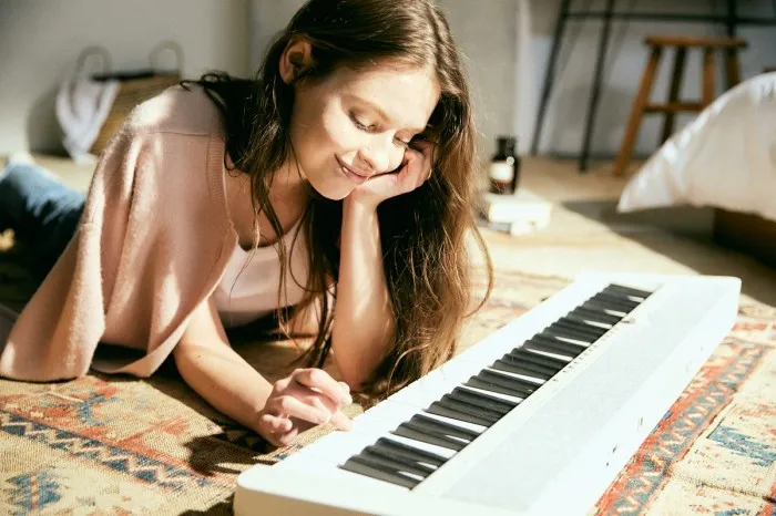 casio-ct-s1-we-keyboard-wiek-dziecka-brak-informacji