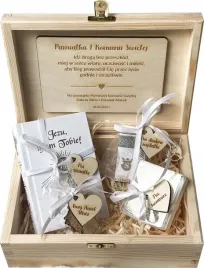 pamiatka-pierwszej-komunii-swietej-prezent-grawer-zyczenia