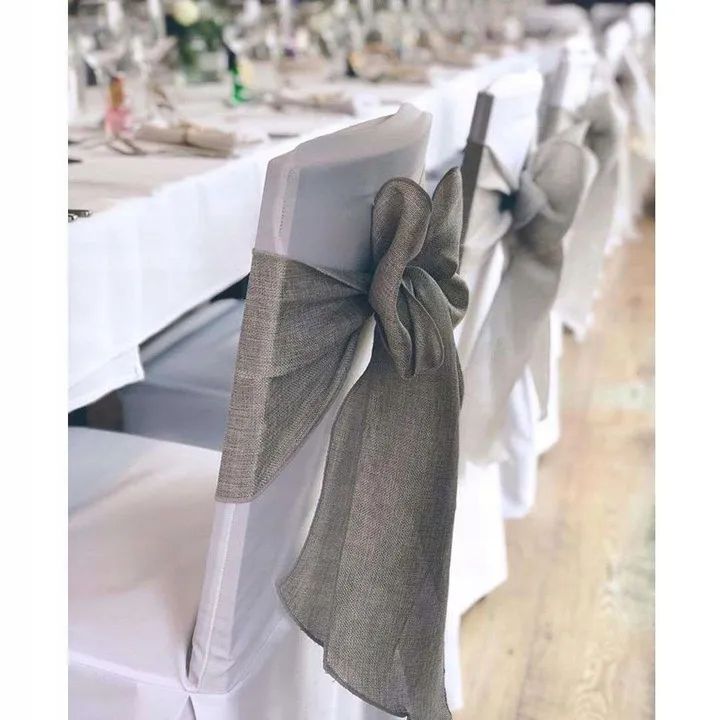 komunijny-pokrowiec-na-zwykle-krzeslo-bialy-na-slub-wesele-komunie-chrzest