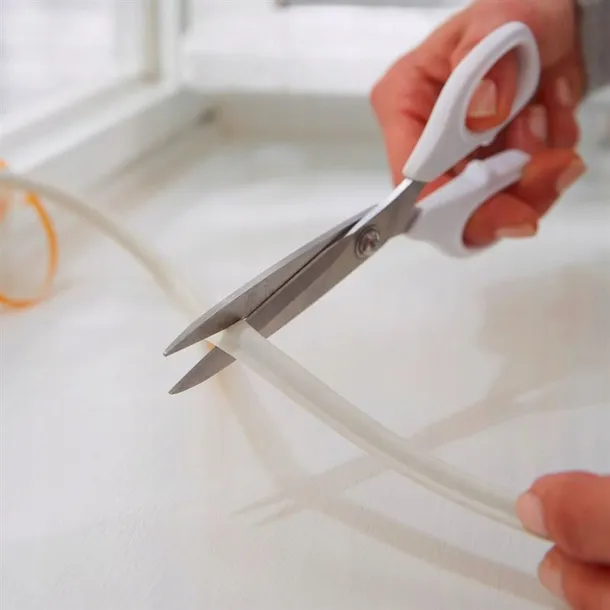 tesa-uszczelka-biala-p-6m-9mm-stan-nowy-waga-z-opakowaniem-0-085-kg