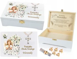 prezent-na-chrzest-dla-dziewczynki-pamiatka-chrztu-swietego-pudelko-grawer