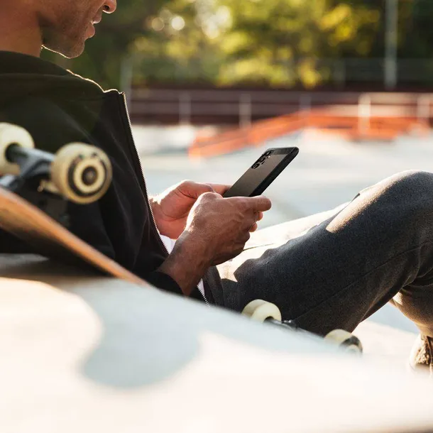 spigen-rugged-armor-galaxy-a13-4g-lte-matte-black