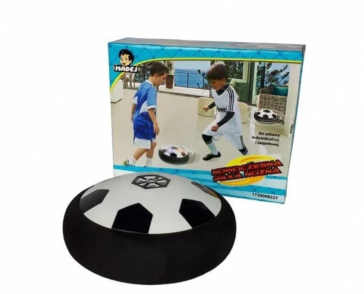 pilka-lewitujaca-ze-swiatlem-stan-nowy-wiek-dziecka-3-lata