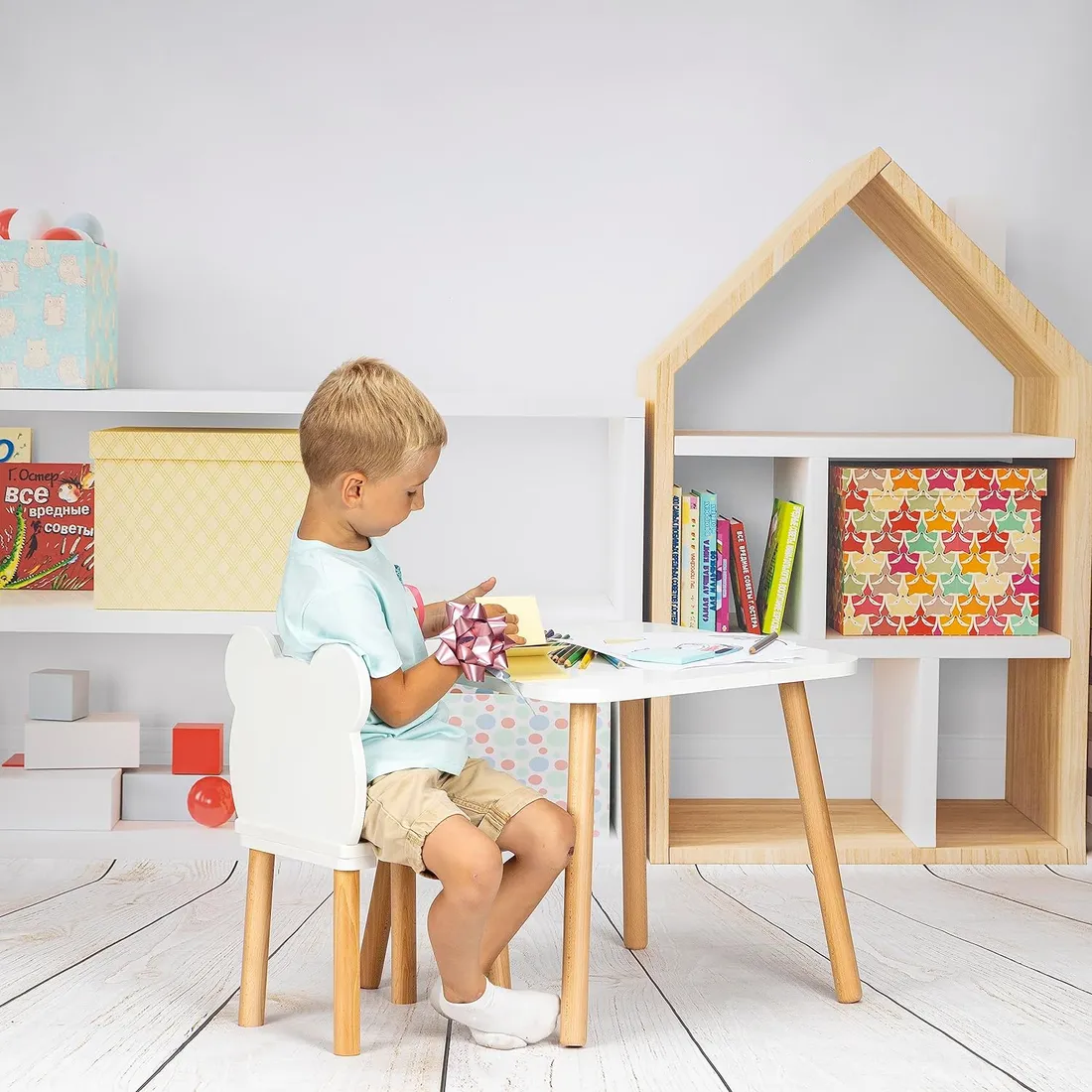 krzeselko-dla-dzieci-mis-biale