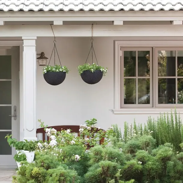 doniczka-keter-hanging-sphere-planter-antracyt-kolor-szary