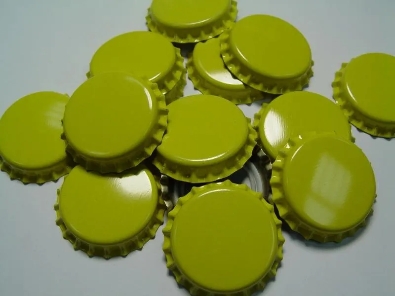 kapsle-zolte-100-szt-stan-nowy