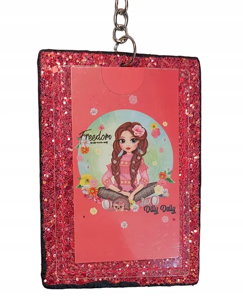 brelok-do-kluczy-dilly-dally-cechy-dodatkowe-karabinczyk