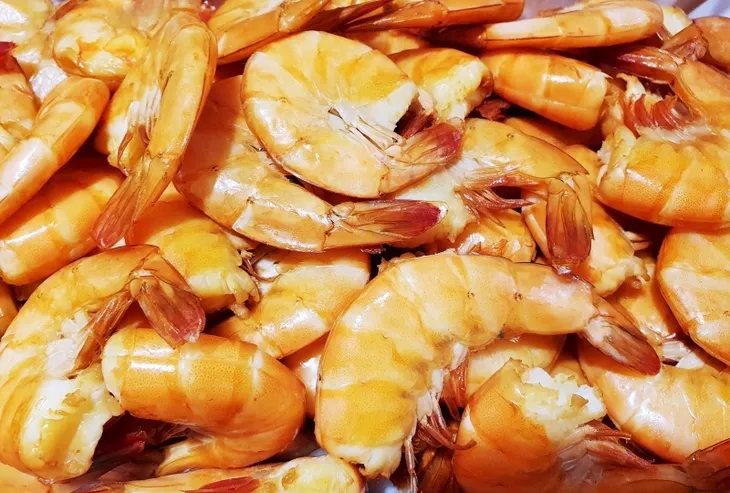 krewetki-wedzone-05-kg-marka-inny