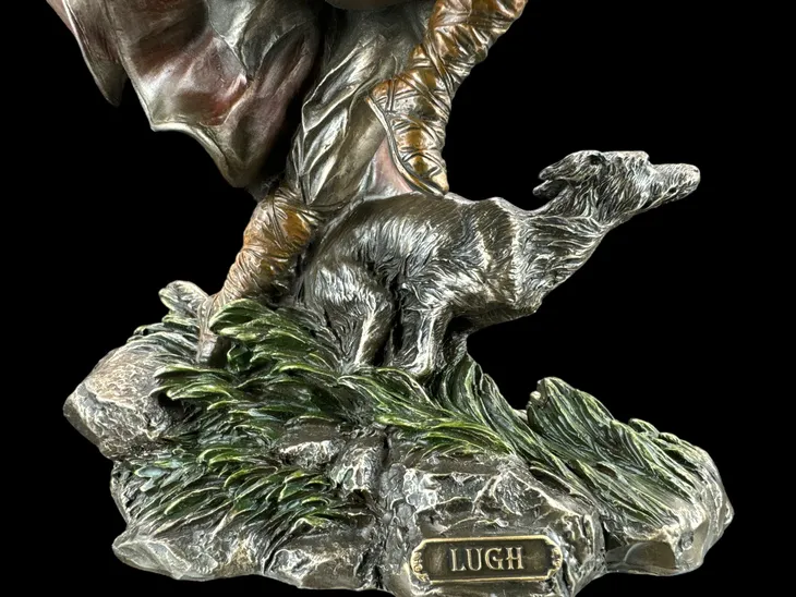 figurka-rzezba-statuetka-celtycki-bog-lugh-figurka-rzezba-braz-wu77860a4-stan-nowy-wysokosc-produktu-22-cm