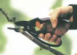 fiskars-sekator-kowadelkowy-fingerloop-p43-111430-napiecie-akumulatora-1-v