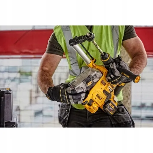 dewalt-odsysacz-pylu-sds-plus-d25304dh-liczba-elementow-w-zestawie-1