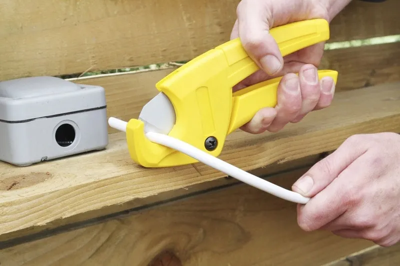 nozyce-do-rur-pcv-0-70-450-stanley-stan-nowy