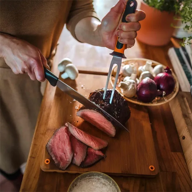 fiskars-widelec-do-miesa-functional-form-1057548-stan-nowy