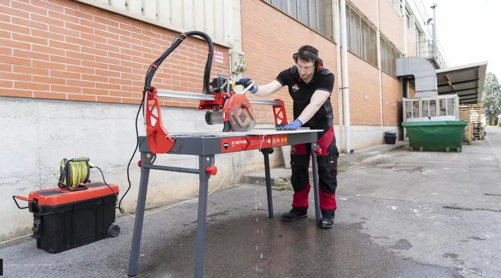 przecinarki-elektryczne-dc-250-python-56939-rubi-waga-z-opakowaniem-75-kg