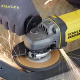 20v-max-szlifierka-katowa-szerokosc-urzadzenia-15-9-cm