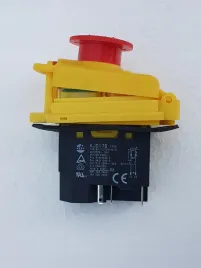 wylacznik-wlacznik-jednofazowy-kjd17b-pokrywa-stop-5-pinow-230v-betoniarki