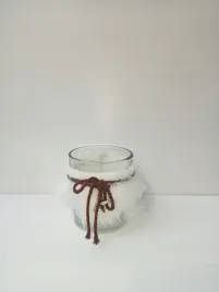 swiecznik-na-tealighty-z-bialym-futerkiem