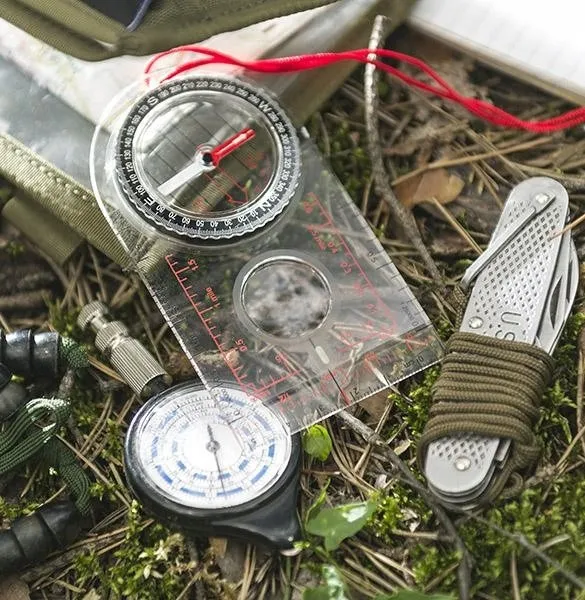 kompas-helikon-scout-mk2-transparent