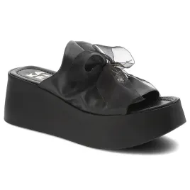 klapki-karino-4976-076-p-czarny-lico