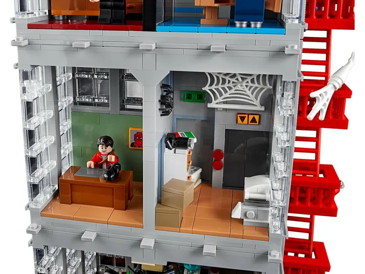 lego-super-heroes-76178-daily-bugle-waga-z-opakowaniem-4-925-kg
