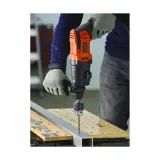 black-decker-mlotowiertarka-650w-kufer-zasilanie-sieciowe