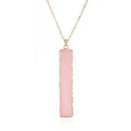 dlugi-naszyjnik-z-rozowym-kwarcem-naturalnym-zloty