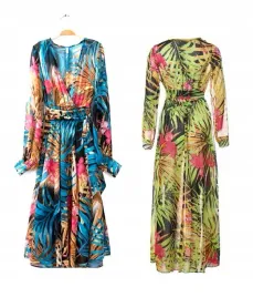 letnia-sukienka-w-kwiaty-codzienna-plaza-wakacje-maxi-jungle-niebieska-lato
