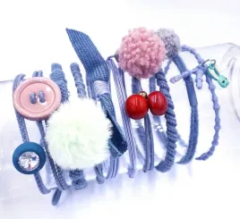 zestaw-gumek-do-wlosow-w-pudelku-sweety-jasny-niebieski