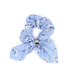 scrunchie-gumka-do-wlosow-kwiaty-lola-flower-niebieska
