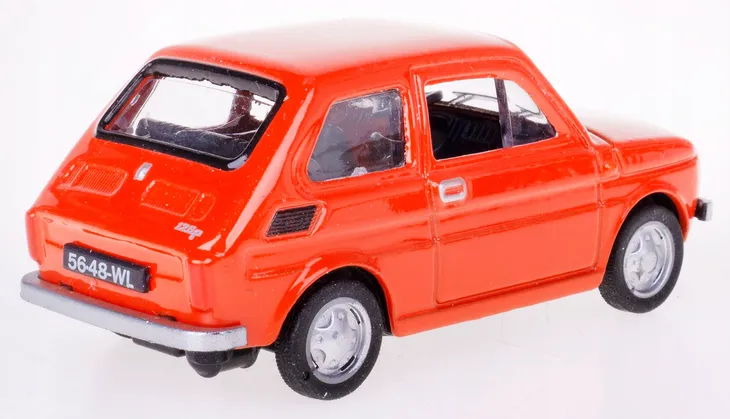 fiat-126p-czterdziestolatek-czerwony-waga-z-opakowaniem-0-3-kg