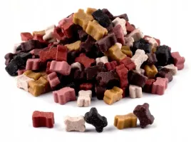 miekkie-i-pyszne-przysmaki-do-nagradzania-malego-psa-maced-mix-sloik-300g