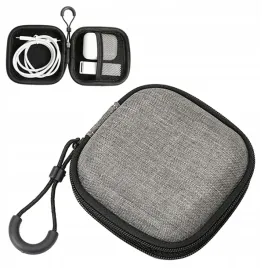 uniwersalne-etui-pokrowiec-na-sluchawki-douszne-male-twarde-wygodne