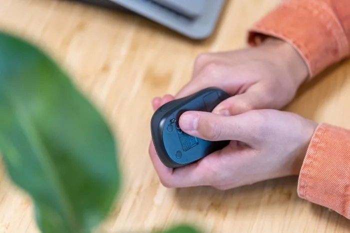 mysz-trust-primo-wireless-mouse-matt-dark-blue-model-t2