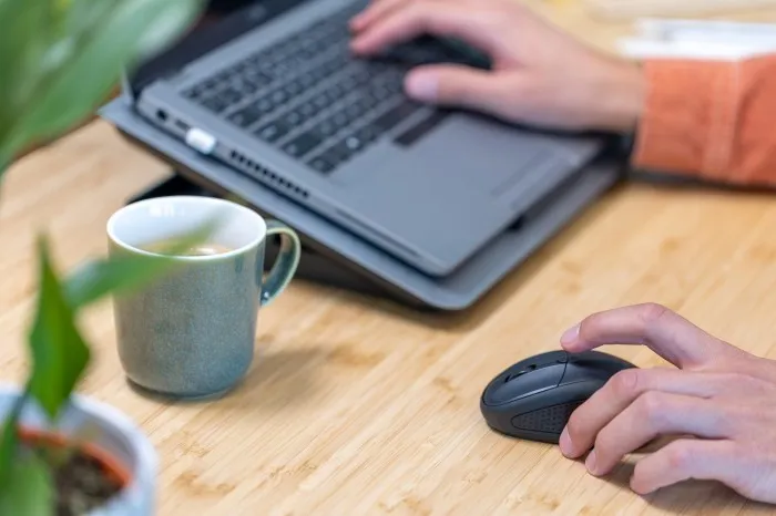 mysz-trust-primo-wireless-mouse-matt-dark-blue-producent-trust