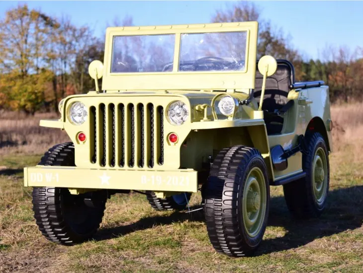 samochod-jeep-zielony-marka-jeep-maksymalne-obciazenie-60-kg