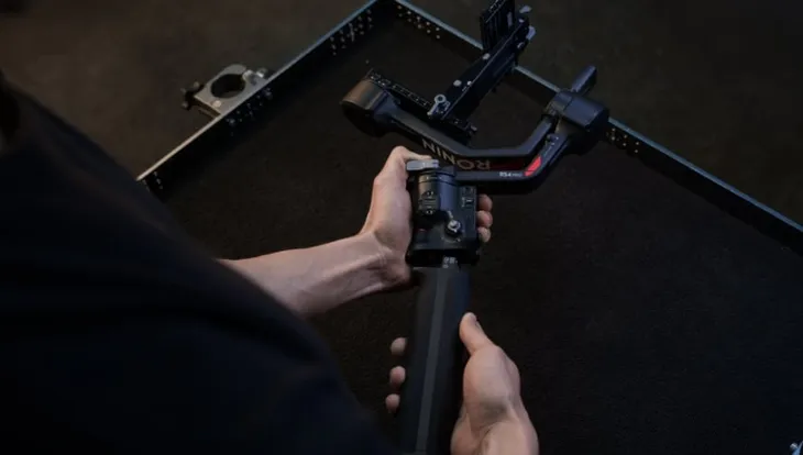 stabilizator-dji-rs-4-pro-combo-stan-nowy