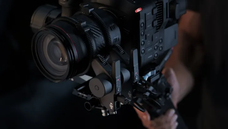 stabilizator-dji-rs-4-pro-combo-kod-producenta-dji