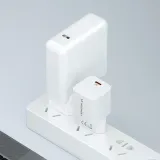 ladowarka-sieciowa-wozinsky-cmwcs-usb-c-pd-20w-biala-stan-nowy