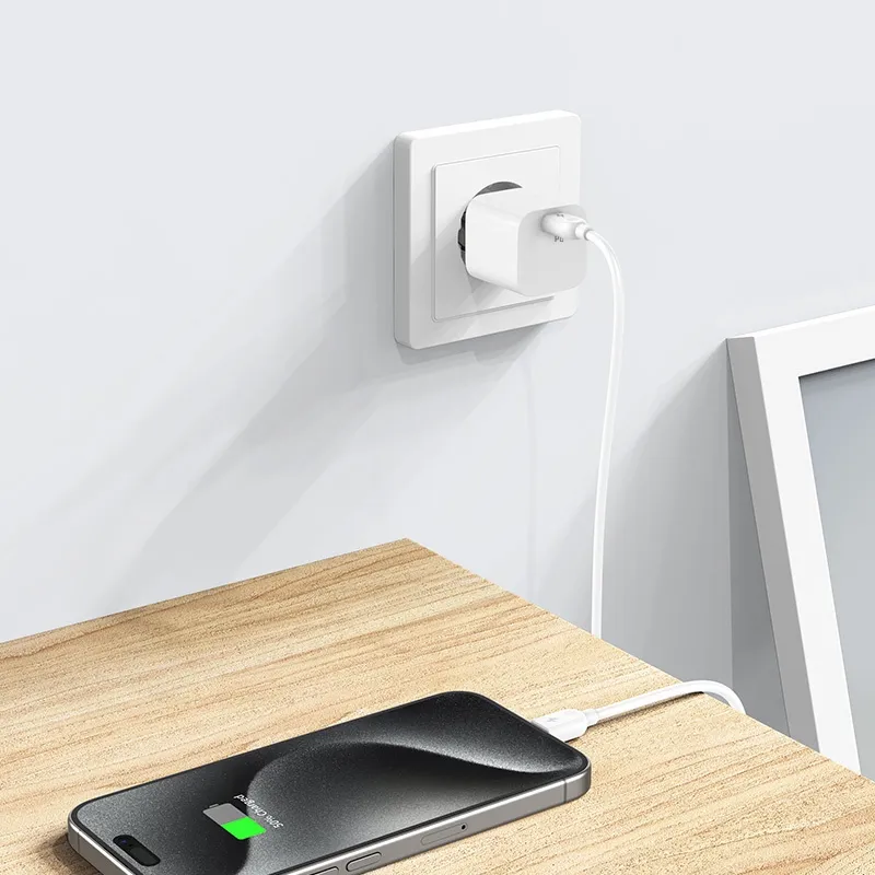 ladowarka-sieciowa-wozinsky-cmwcs-usb-c-pd-20w-biala