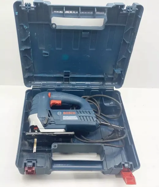 bosch-wyrzynarka-710w-gst8000-e-glebokosc-ciecia-w-aluminium-20-mm