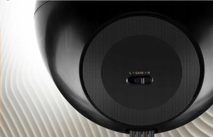 glosniki-creative-pebble-plus-2-1-czarne-model-pebble-plus