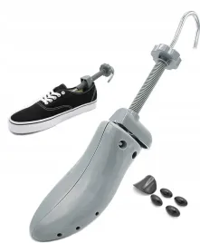 prawidlo-rozciagania-butow-szpilek-lakierkow-prawidla-38-47-kopyto-buta