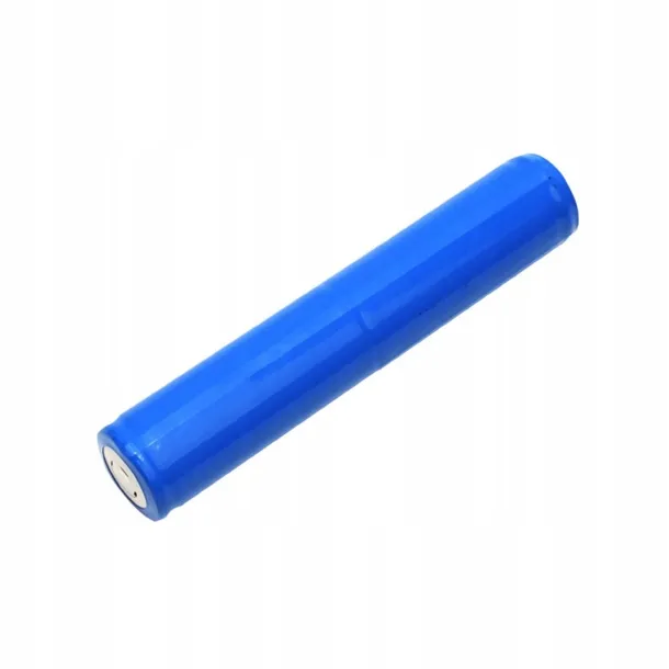latarka-klasyczna-proline-2700-lm-waga-150-g