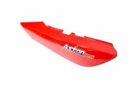 plastik-boczny-gorny-prawy-benzer-aston-125-czerwony