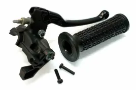 dzwignia-hamulca-z-obejma-lewa-aprilia-scarabeo-50